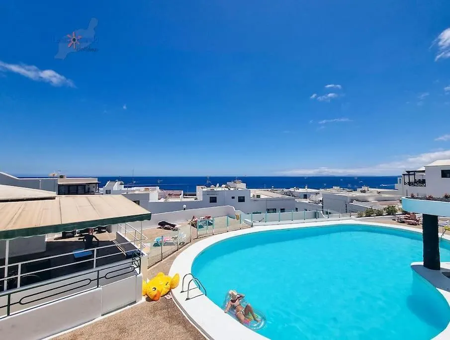 Casa Louie Marie - Sea View Aircon Iptv Wifi Vv In Portonovo Complex Apartment Puerto del Carmen   Puerto del Carmen (Lanzarote)